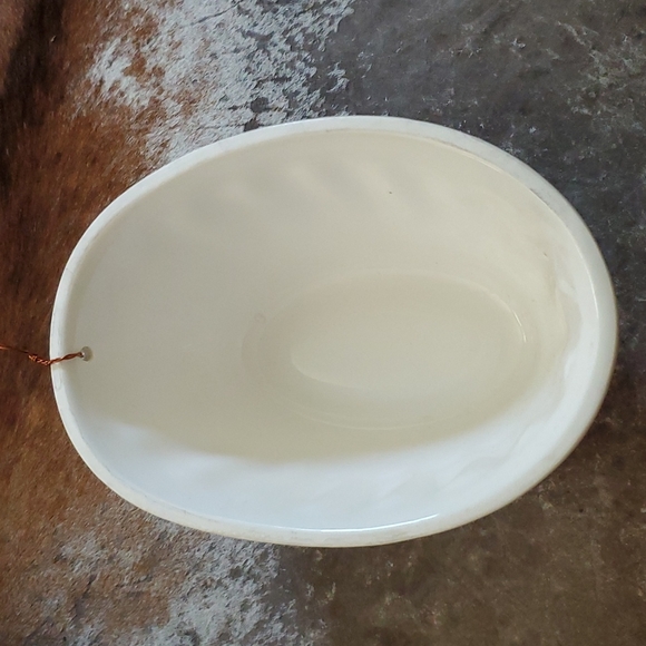 Vintage Mold - Picture 2 of 3